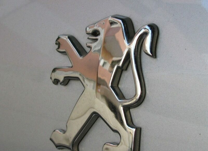 changement-courroie-distribution-peugeot